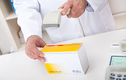 gs1_uk_img_healthcare_scanning_pill_box