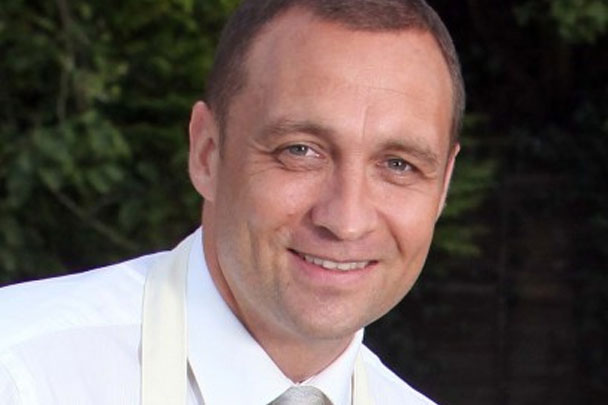 Andrew Cairns
