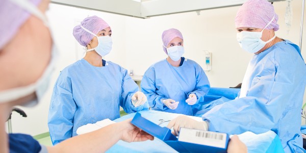 Surgical instruments procedure image