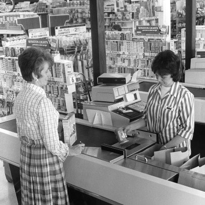 UPC scanner at Marsh's grocery store Ohio 