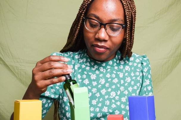 Roshanne Dorsett, founder of The Glowcery