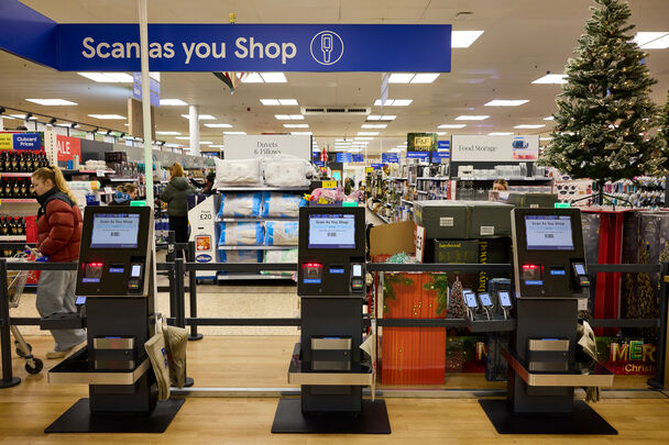 Tesco Hatfield checkouts 