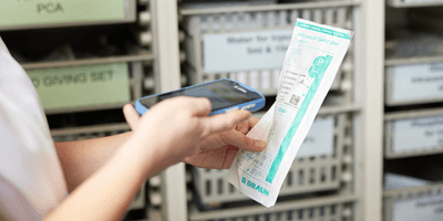 Medical device being scanned by a clinician